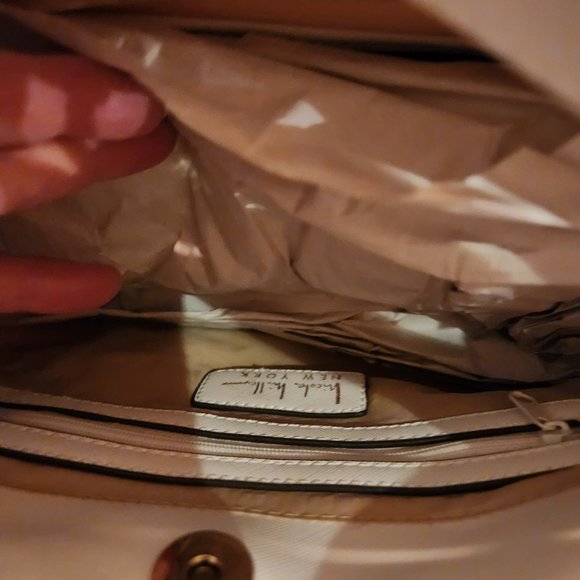 Nicole Miller New York White Purse Bag NWT - Picture 6 of 15